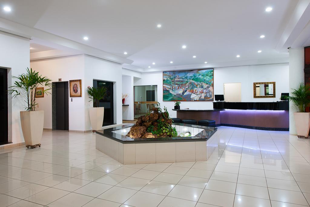 Carlton Plaza Hotel Uberlândia Extérieur photo