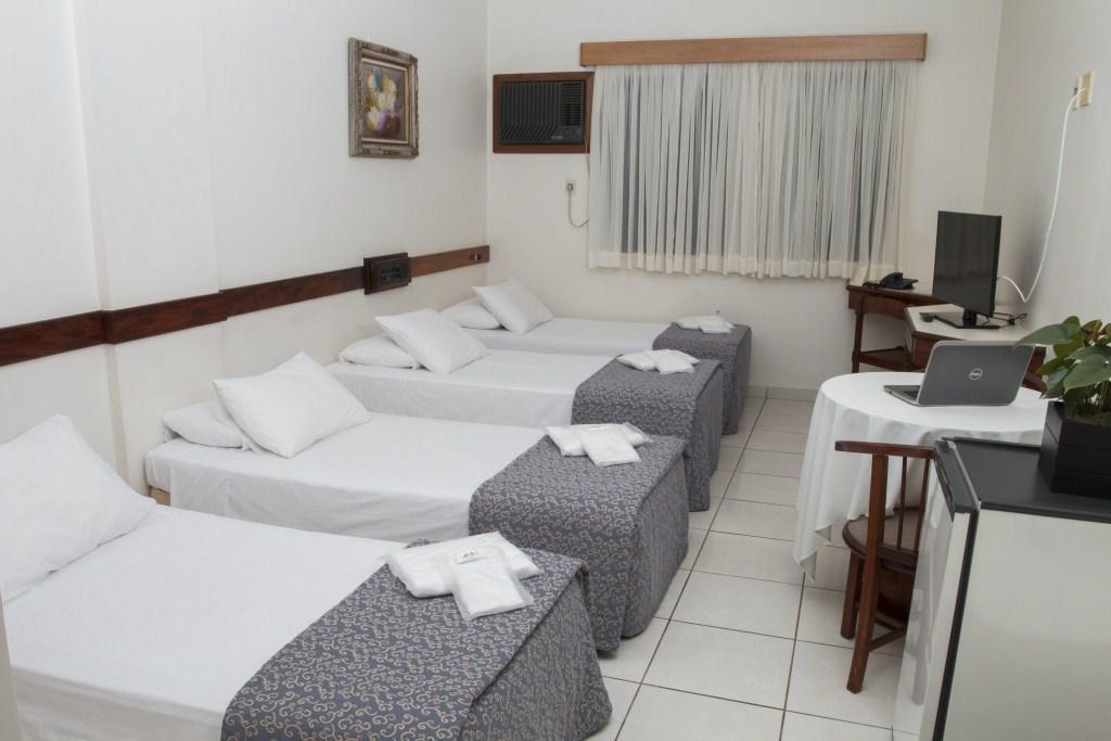 Carlton Plaza Hotel Uberlândia Extérieur photo