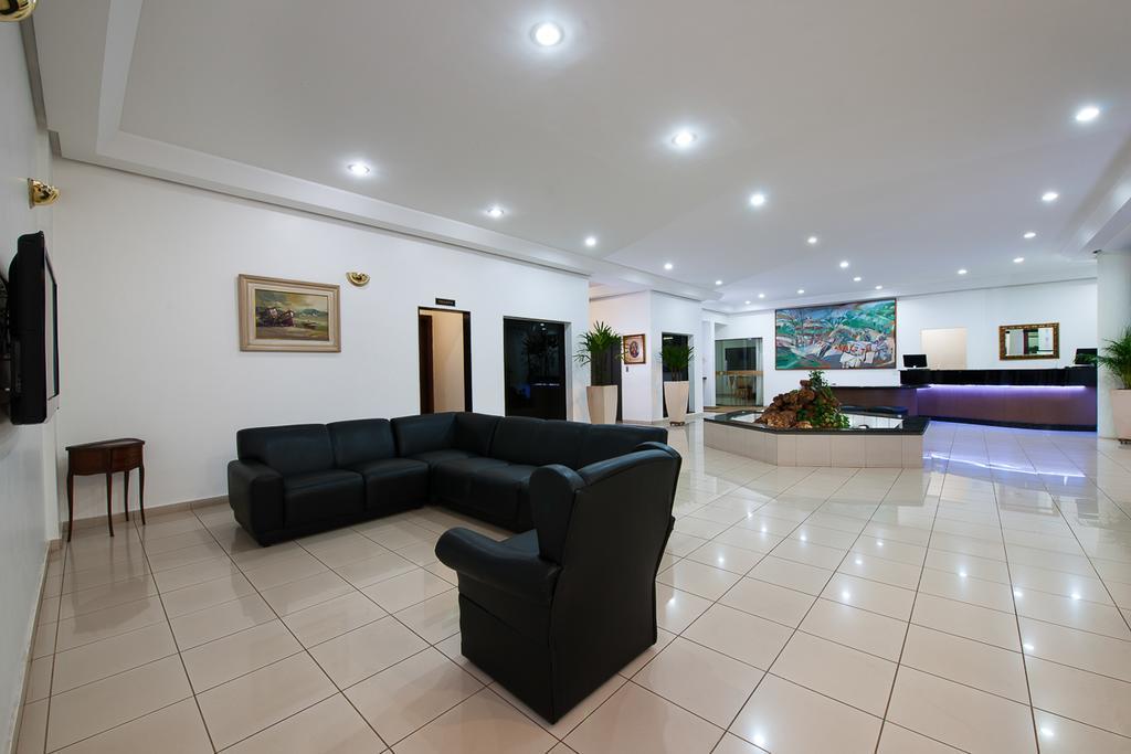 Carlton Plaza Hotel Uberlândia Extérieur photo