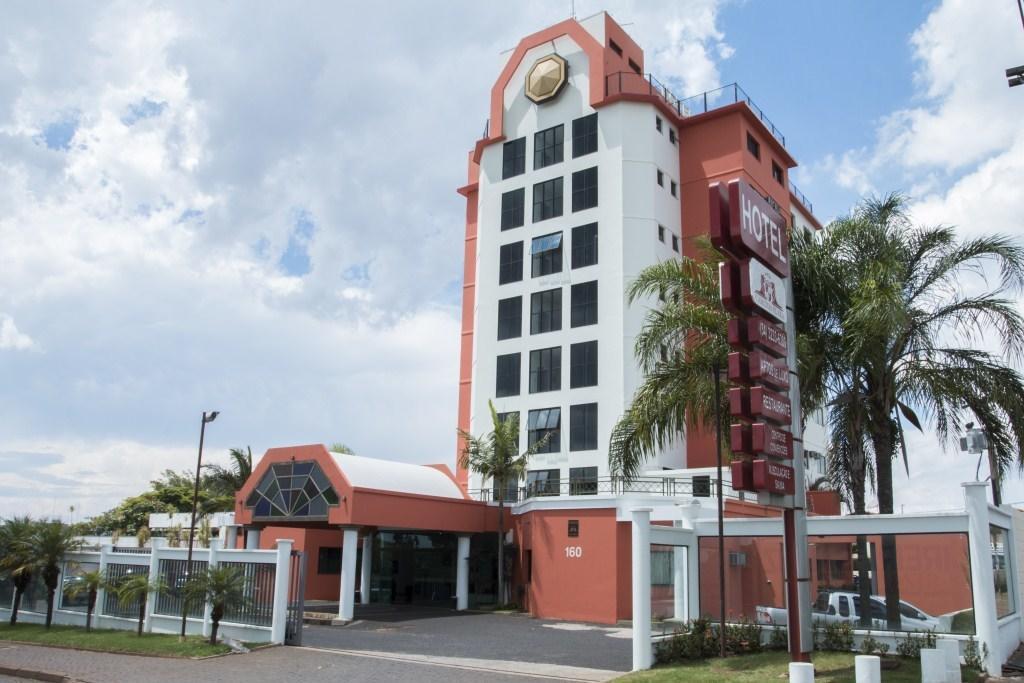 Carlton Plaza Hotel Uberlândia Extérieur photo
