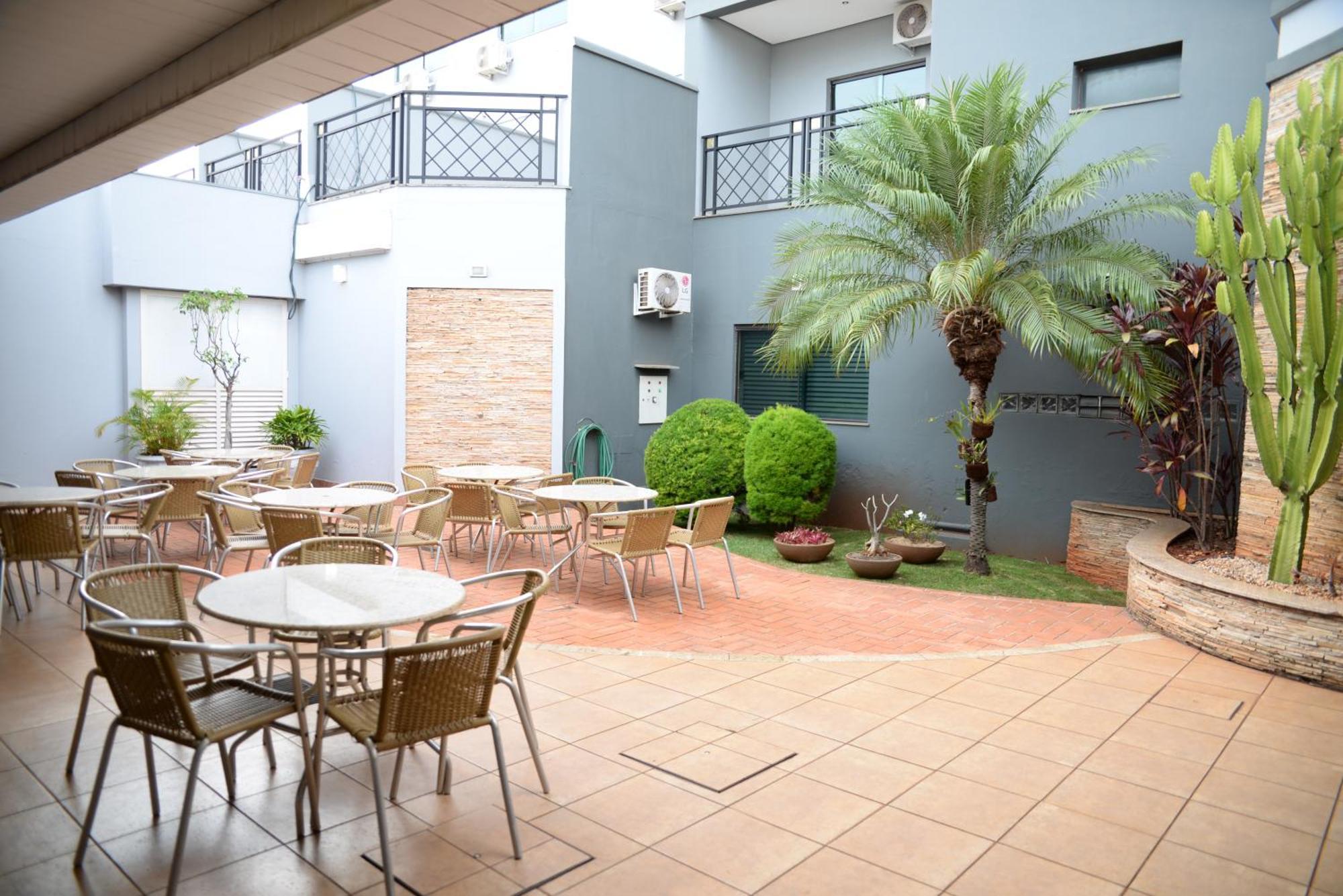 Carlton Plaza Hotel Uberlândia Extérieur photo